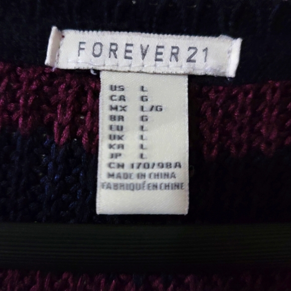 Womens Woven Crewneck Sweater - Picture 3 of 4